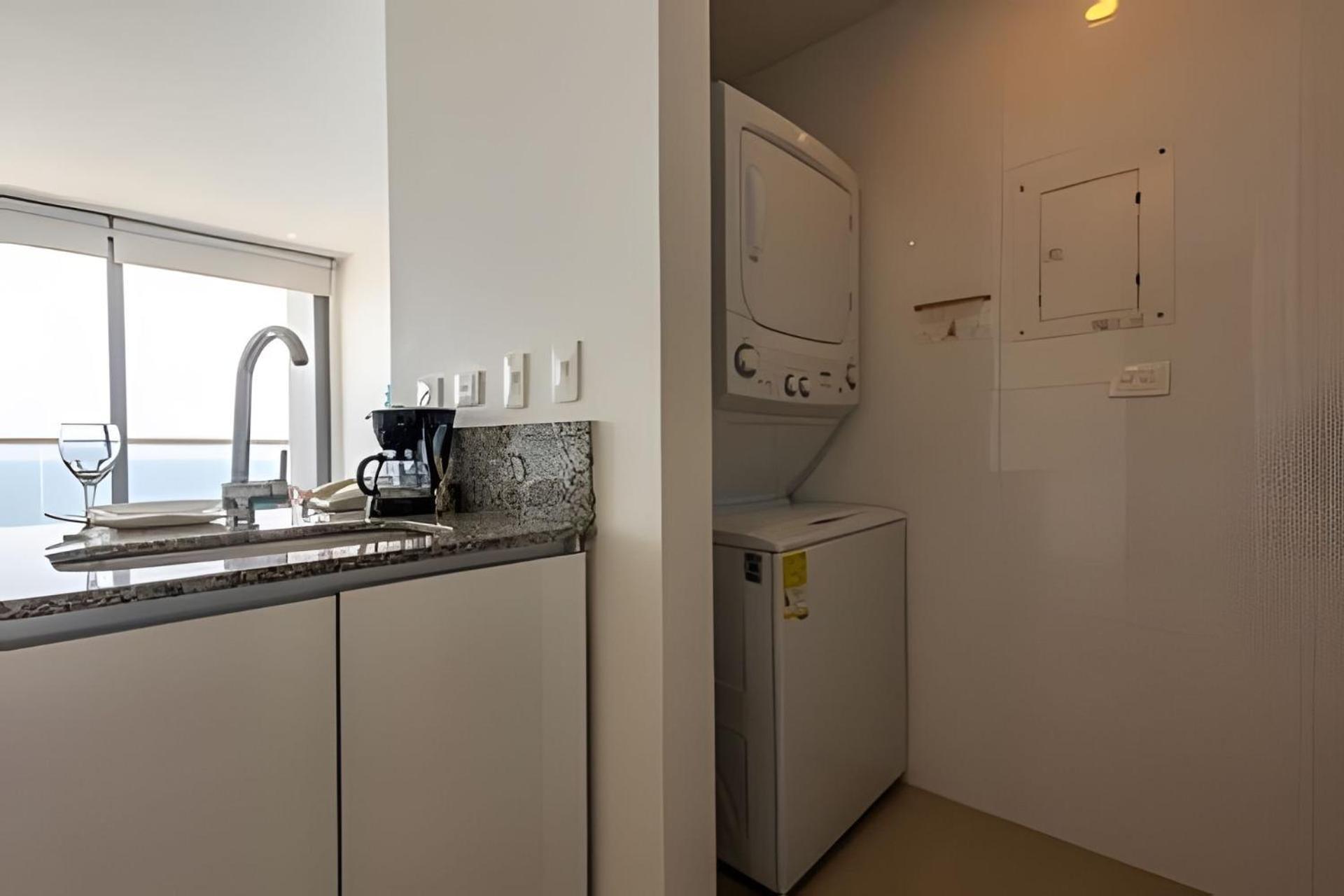 Vista Al Mar Y Centro Historico “morros City” 26fl Apartamento *