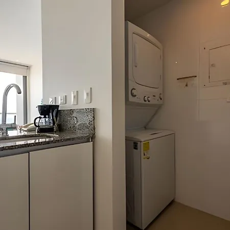 Vista Al Mar Y Centro Histórico “morros City” 26fl Apartamento *